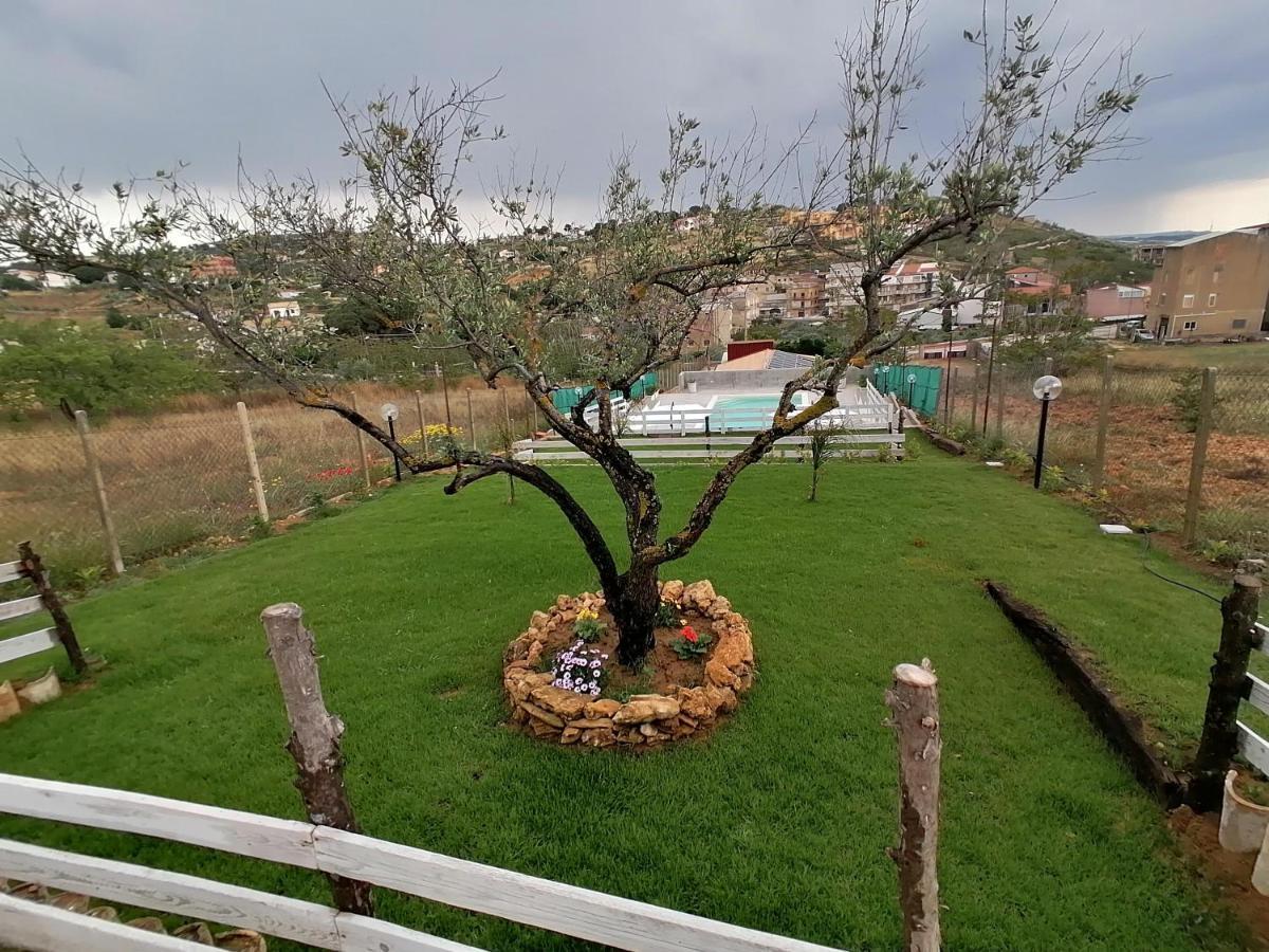 Casa Vacanze Rosa Camastra Exterior foto